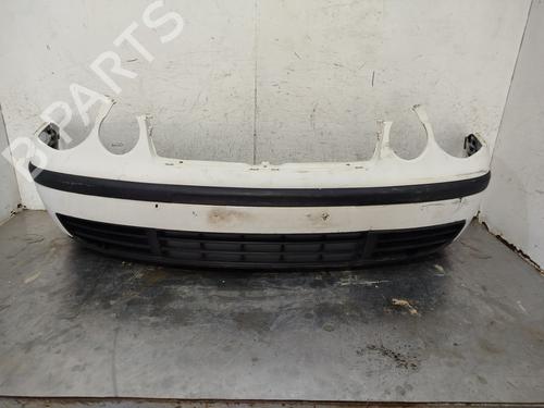 Used Front bumper VW POLO (9N_, 9A_) 1.2 12V (64 hp) 26942555