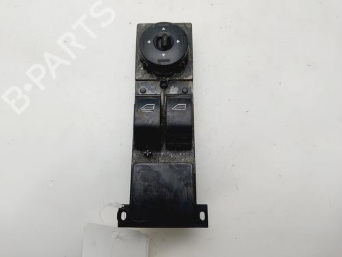 Venstre fortil elrude kontakt FORD FOCUS II (DA_, HCP, DP) [2004-2013]  31146550