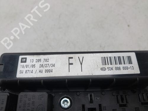 Sikringsdose OPEL ASTRA H (A04)  | BP27264589E1 