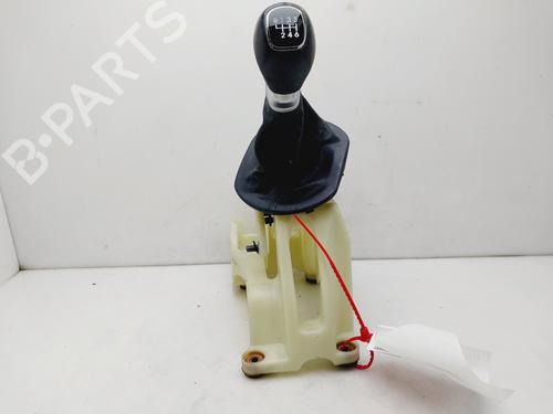 Used Gear lever KIA SPORTAGE III (SL) [2009-2017]  27641415
