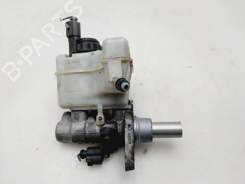 Used Brake master cylinder VW TIGUAN (5N_) [2007-2018]  31589100