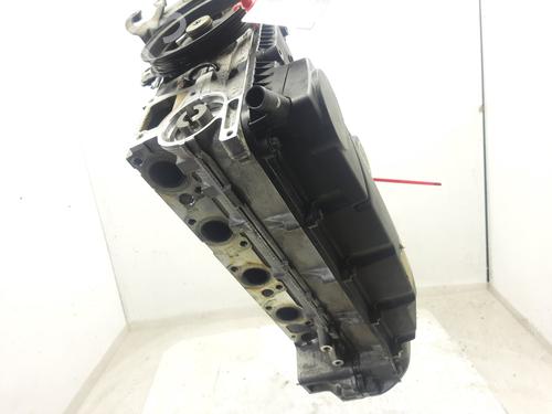 Used Cylinder head Cylinder head FORD MONDEO III (B5Y) [2000-2007] 32999429 32999429