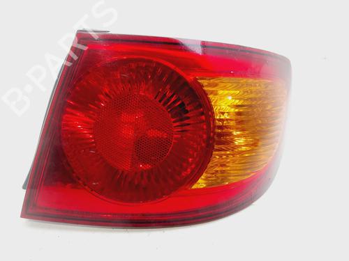 Used Right taillight HYUNDAI ELANTRA III (XD) 2.0 CRDi (113 hp) 21521220