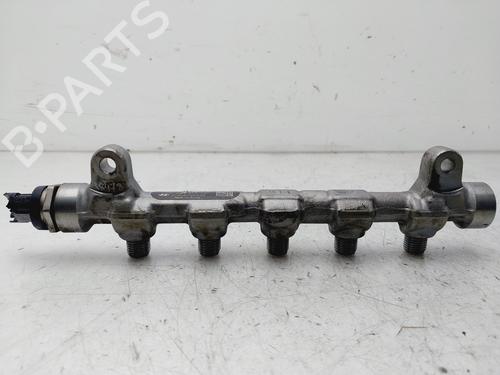Used Injection rail HYUNDAI i40 I (VF) 1.7 CRDi (116 hp) 27647071