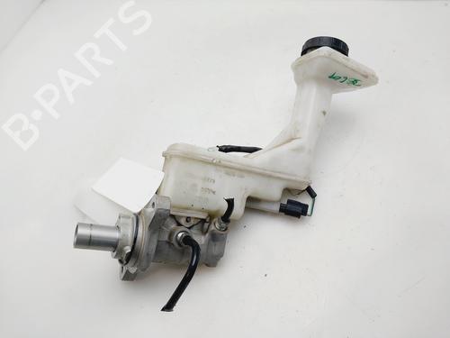 Used Brake master cylinder RENAULT KADJAR (HA_, HL_) [2015-2025]  29956609