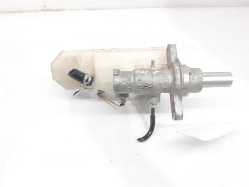Brake master cylinder TOYOTA AURIS (_E18_)  | BP5855763M77 