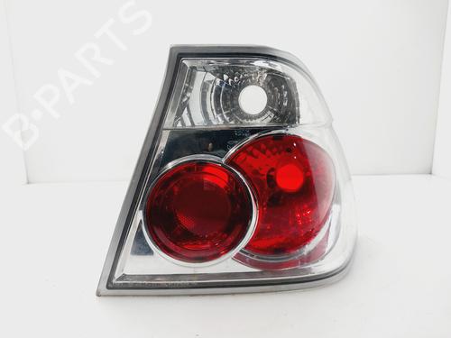 Used Right taillight BMW 3 (E46) 320 d (136 hp) 32071407
