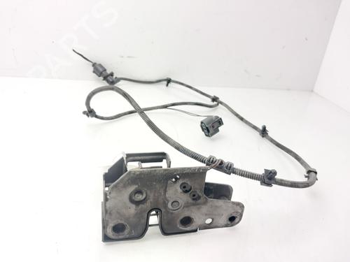 hjelmlås VW TRANSPORTER T5 Van (7HA, 7HH, 7EA, 7EH) 1.9 TDI (102 hp) 32320151