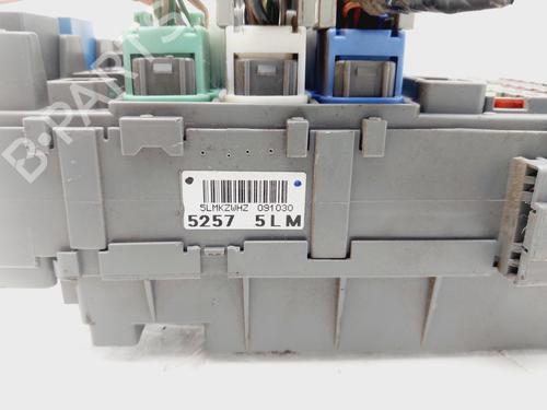 Fuse box HONDA CR-V IV (RM_) 2.2 i-DTEC AWD (RE6) | BP21262553E1 
