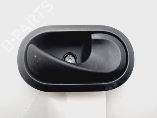 Used Rear right interior door handle RENAULT MEGANE II Saloon (LM0/1_) [2003-2026]  31327619