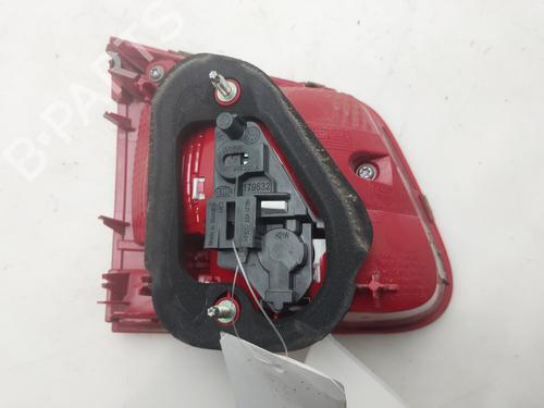 Right tailgate light VW TIGUAN (5N_) | BP33270601C80 - Image 2