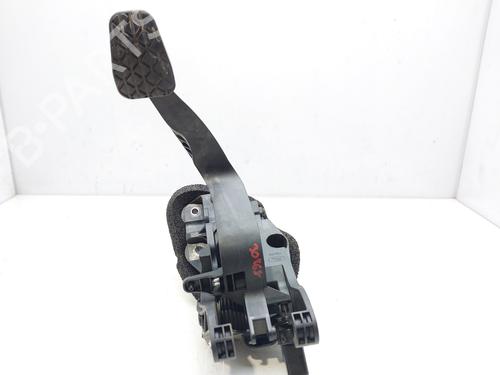 Clutch pedal FORD FIESTA VI (CB1, CCN) 1.25 (82 hp) 13756369