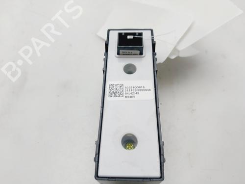 Right front window switch HYUNDAI i30 (PDE, PD, PDEN)  | BP29546596I26 