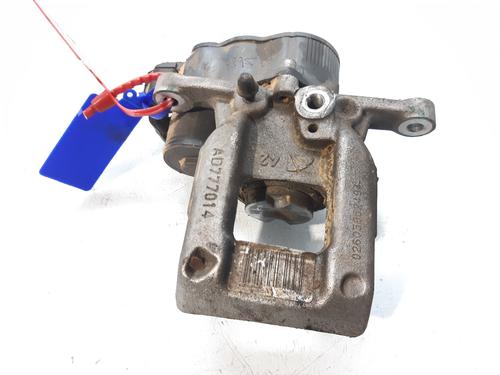 Used Left rear brake caliper PEUGEOT 3008 II SUV (MC_, MR_, MJ_, M4_) [2016-2025]  11573187