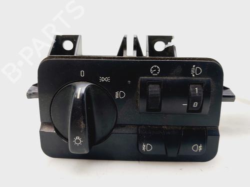 Used Headlight switch BMW 3 (E46) 320 d (150 hp) 28020777