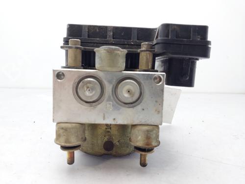 Used ABS pump SUZUKI GRAND VITARA I (FT, HT) 2.0 HDI 110 16V 4x4 (SQ420D, TD83V) (109 hp) 13364664