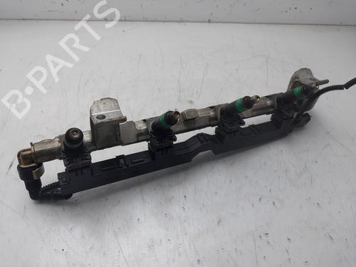Used Injection rail Injection rail FORD FOCUS II (DA_, HCP, DP) [2004-2013] 35943804 35943804