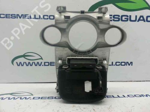 Middle console FORD FIESTA VI (CB1, CCN) 1.6 TDCi | BP11682612I22 