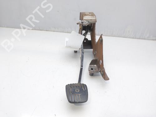 Used Break pedal NISSAN NOTE (E11, NE11) 1.5 dCi (86 hp) 11858466