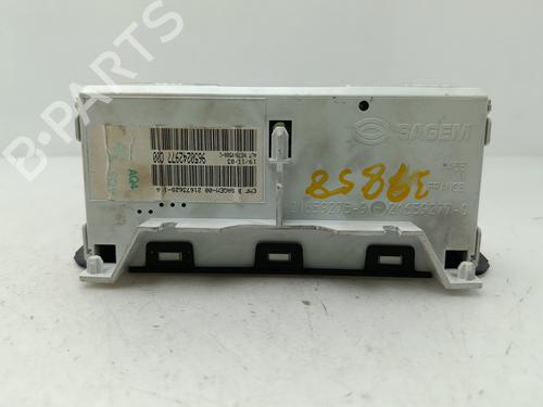 Monitor / Wyświetlacz PEUGEOT 206 Hatchback (2A/C) 1.6 16V | BP29820969C48 