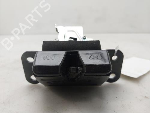 tailgate-lock-ssangyong-tivoli-2015-34178517 main image