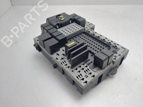 Used Fuse box Fuse box VOLVO S60 I (384) D5 (163 hp) 36070878 36070878