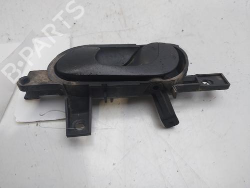 Høyre foran invendig håndtak CITROËN JUMPY I (U6U_) 2.0 HDi 110 (109 hp) 16497342