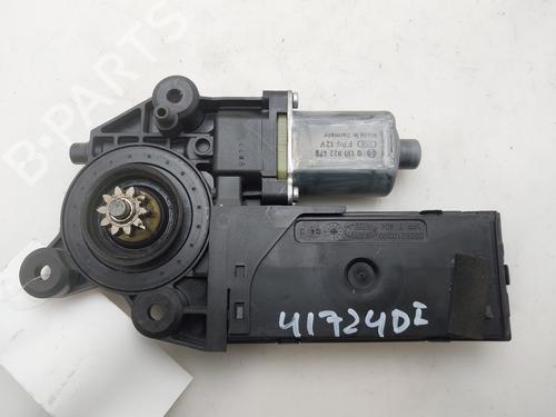 Used Left front window motor Left front window motor RENAULT MEGANE III Grandtour (KZ0/1) [2008-2016] 36019691 36019691