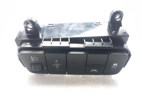 Used Switch HYUNDAI KONA (OS, OSE, OSI) [2017-2023]  7774172