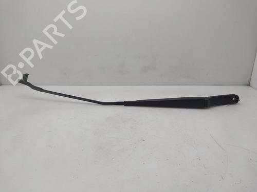 Used Front windshield wiper arm Front windshield wiper arm 38781316 38781316