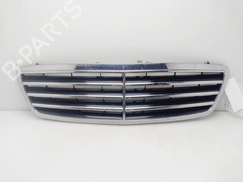 Used Grille Grille MERCEDES-BENZ C-CLASS T-Model (S203) C 200 CDI (203.207) (122 hp) 34277135 34277135