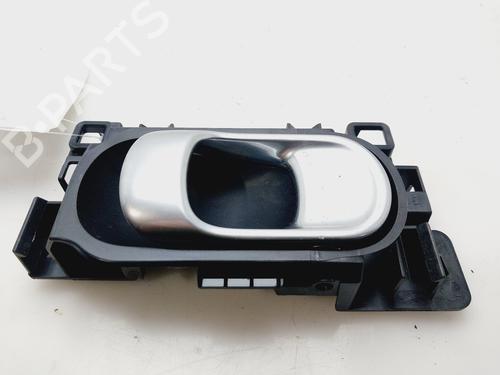 Venstre bagtil invendig håndtag CITROËN C4 CACTUS 1.2 VTi 82 (82 hp) 21260396
