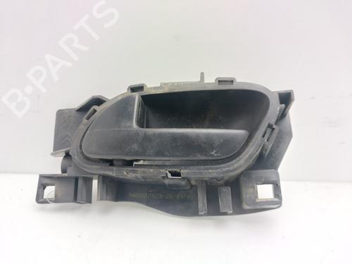 Used Front left interior door handle Front left interior door handle FIAT SCUDO Bus (270_, 272_) 2.0 D Multijet (120 hp) 34582482 34582482