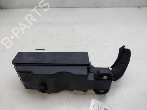 Fuse box JAGUAR XE (X760) 2.0 D | BP18073049E1 