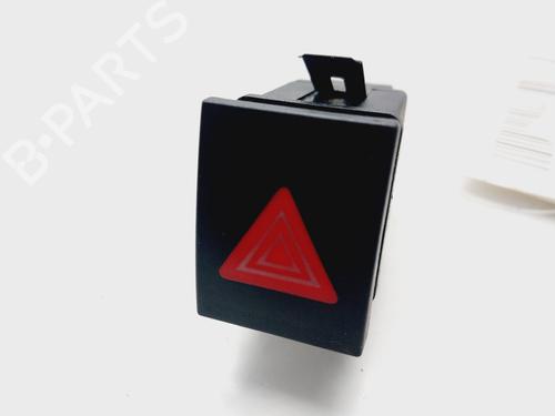 Bouton de warning VW POLO IV (9N_, 9A_) [2001-2014]  31876985