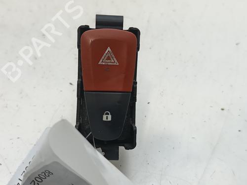 Used Warning switch RENAULT SCÉNIC III (JZ0/1_) [2008-2016]  32228021