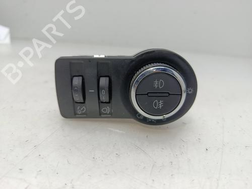Used Headlight switch CHEVROLET CRUZE (J300) [2009-2026]  31163712