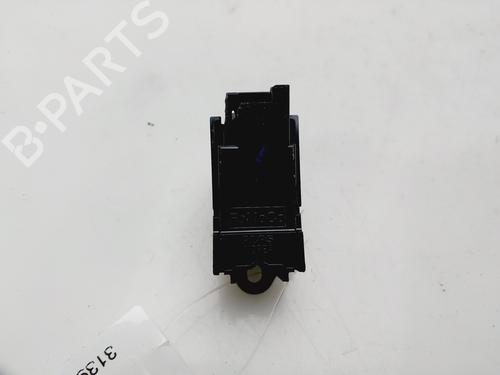 Right front window switch VOLVO V60 I (155) 2.4 D6 Plug in Hybrid AWD | BP29719772I26 