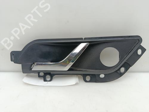 Used Front left interior door handle SKODA RAPID (NH3, NK3, NK6) [2012-2022]  29394192