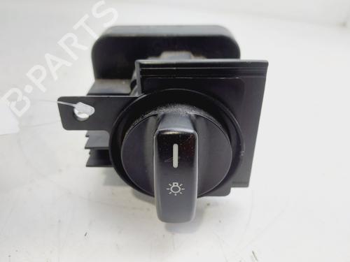 Used Headlight switch MERCEDES-BENZ B-CLASS Sports Tourer (W245) B 200 CDI (245.208) (140 hp) 20319746