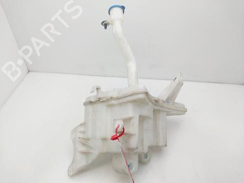 Used Windscreen washer tank TOYOTA AURIS (_E15_) [2006-2013]  32159309