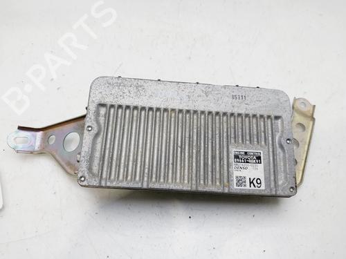 Used Engine control unit (ECU) Engine control unit (ECU) TOYOTA YARIS (_P13_) [2010-2020] 33885157 33885157