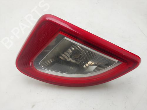 Venstre baglygte bagklap Venstre baglygte bagklap RENAULT TWINGO II (CN0_) 1.5 dCi 75 (75 hp) 34238959 34238959