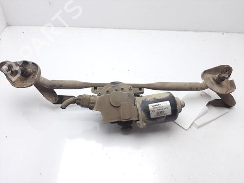 Used Front wiper motor TOYOTA COROLLA Verso (ZER_, ZZE12_, R1_) 2.0 D-4D (CUR10_, CUR10R) (116 hp) 13498835
