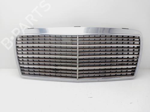 Used Grille MERCEDES-BENZ E-CLASS (W124) E 250 D (124.126, 124.129) (113 hp) 29903629
