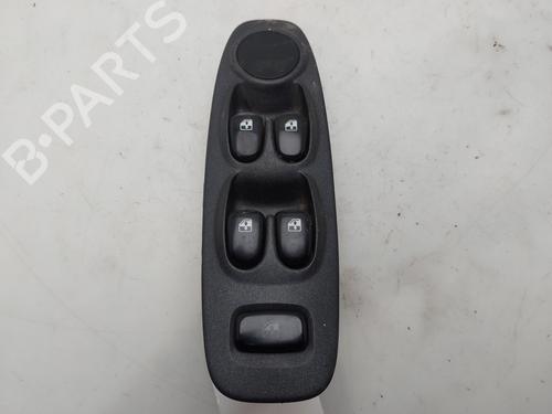 Venstre fortil elrude kontakt Venstre fortil elrude kontakt HYUNDAI ACCENT II (LC) 1.5 CRDi (82 hp) 36019805 36019805