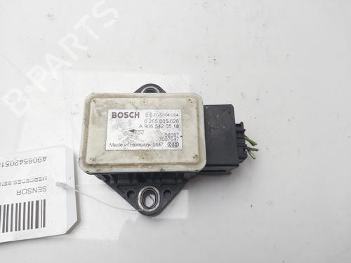 Used Electronic sensor MERCEDES-BENZ VITO / MIXTO Van (W639) 111 CDI (639.601, 639.603) (116 hp) 30553819