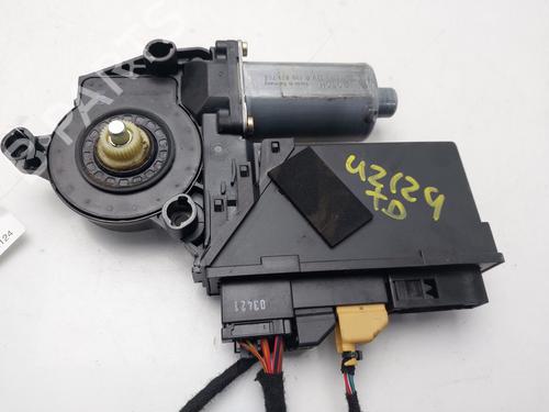 Right rear window motor AUDI A8 D3 (4E2, 4E8) 3.7 quattro | BP38757597E22 - Image 3