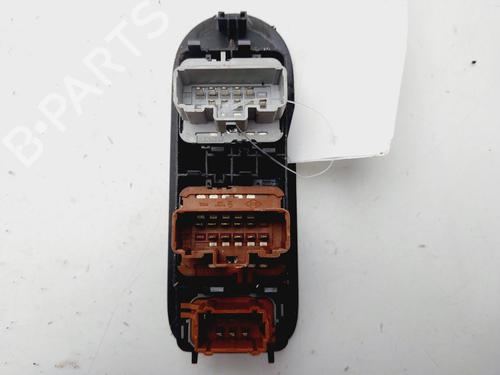 Left front window switch RENAULT MEGANE II Saloon (LM0/1_)  | BP28208474I27 