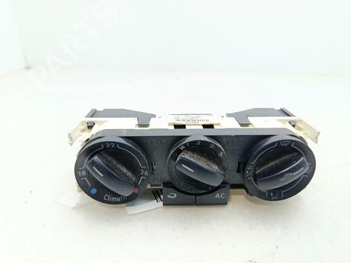 Used Climate control Climate control VW POLO IV (9N_, 9A_) 1.4 16V (80 hp) 34287825 34287825